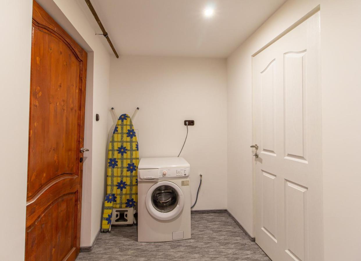 Deli Terasz A Apartman Free Parking, Self-Check-In Anytime Γκιόρ Εξωτερικό φωτογραφία